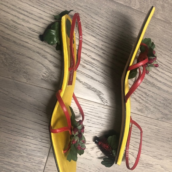 Andrea Pfeister couture ornate sandals - Picture 2 of 6